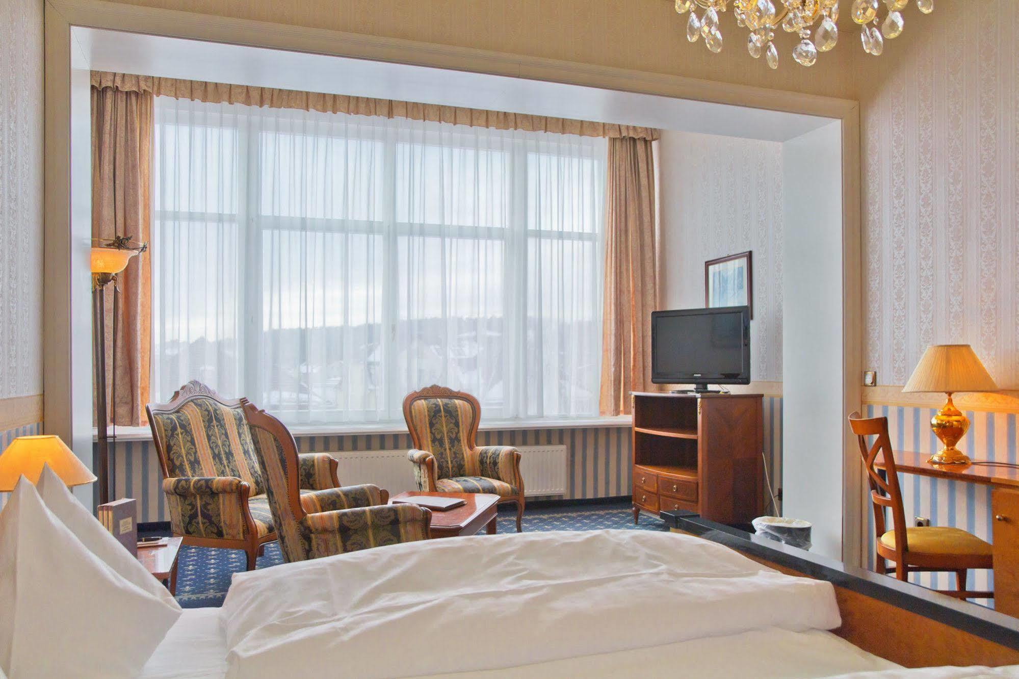 Seetelhotel Strandhotel Atlantic Херингсдорф Екстериор снимка