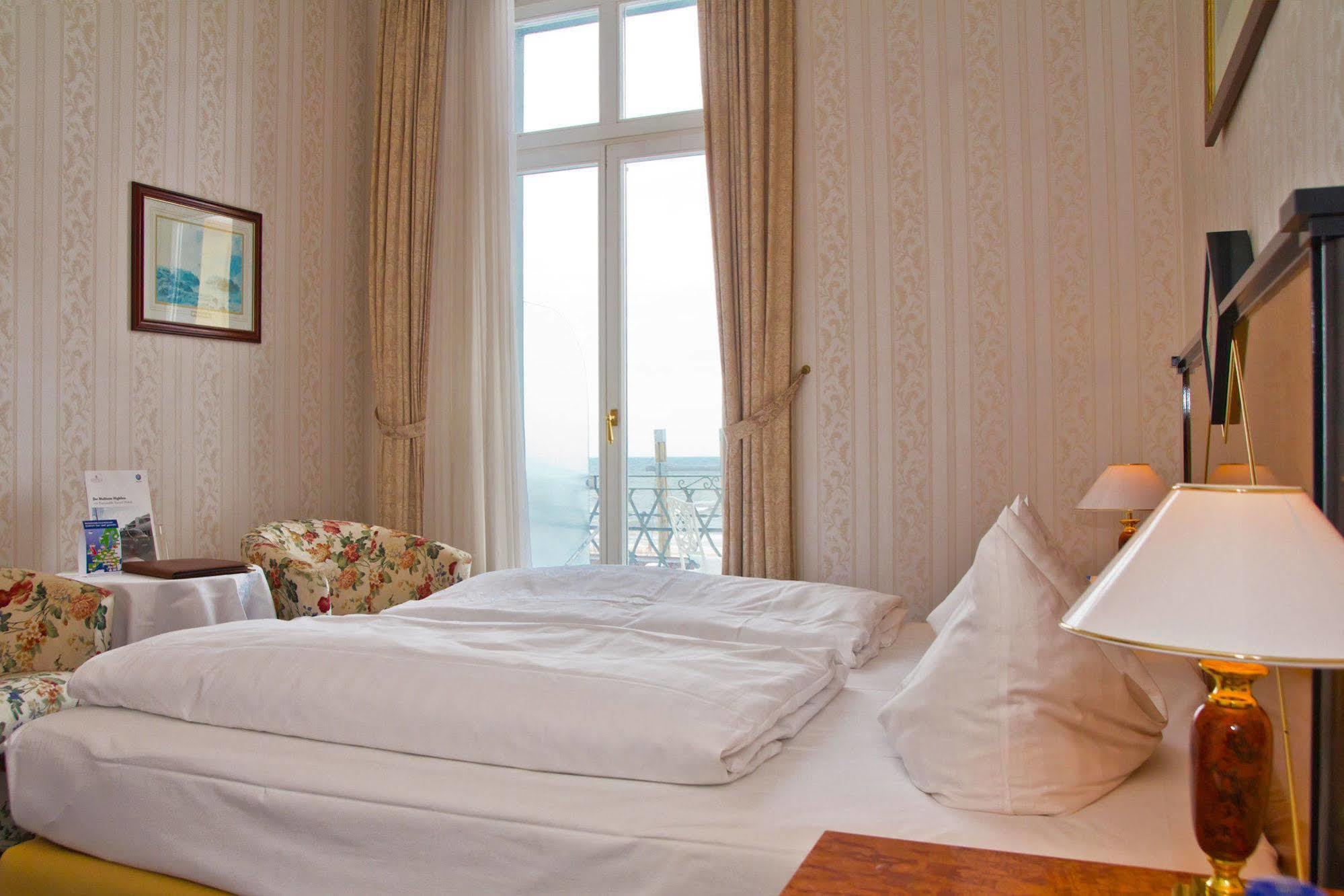 Seetelhotel Strandhotel Atlantic Херингсдорф Екстериор снимка